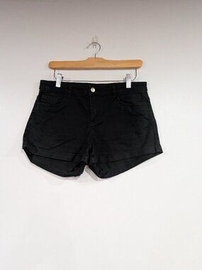H&M Rolled Cuff Jean Shorts Black Size 8